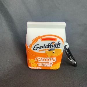 Good fish AirPod cases